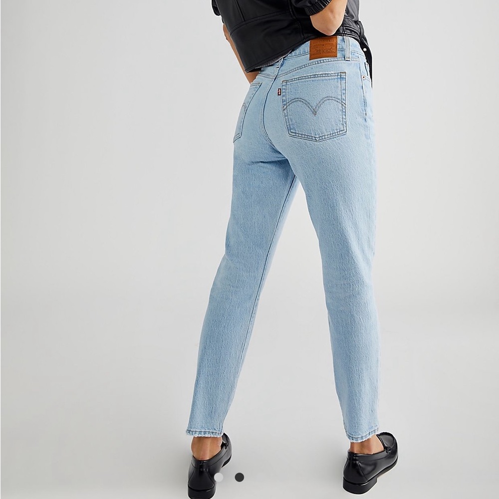 Levi's Wedgie Icon High-Rise Jeans